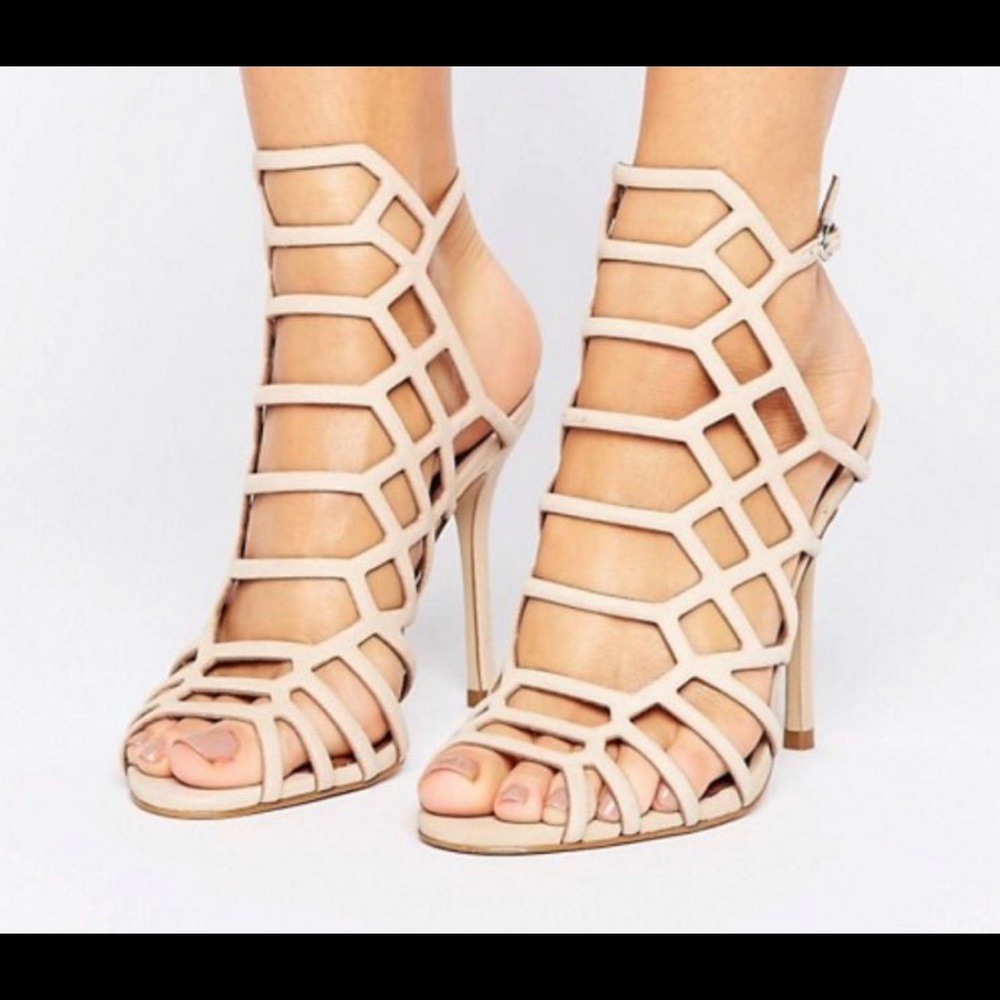 Steve Madden “SLITHER” heels